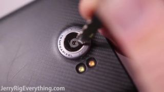 Test ohybnosti - BlackBerry Priv