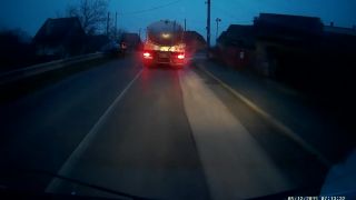 Auto na zvodidlách