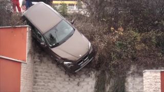 Vertikálne parkovanie BMW X1