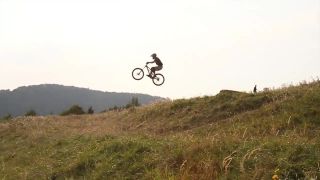 Kochi (biketrial & freeride video)