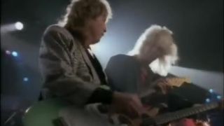Aerosmith - Dude Looks Like A Lady