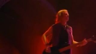 Aerosmith - Honkin' On Bobo Tour (Official DVD Release)