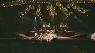 Guns N' Roses & Aerosmith - 17 - Mama Kin - Live Paris 1992 [HD]