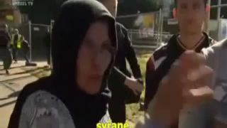 Utečenci preniesli vojnu do Európy  videá z nemeckých tábor