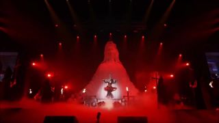 Ukrižovanie japonskej speváčky (Babymetal - Death)