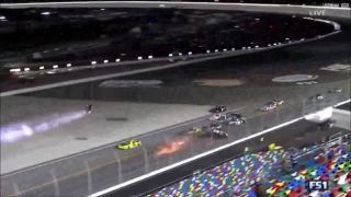 Havária na závodoch Nascar