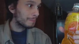 Videodenník "výrečitého" ruského degustátora potravín