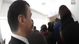 Každý novinár už má svojho policajta Totalita