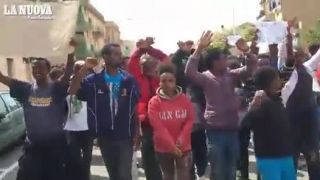 Africký inžinieri protestujú (Sardínia)