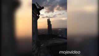 Parkourista na "Veži duchov"
