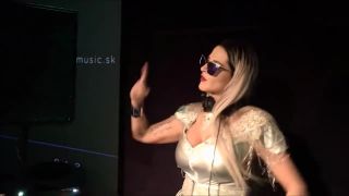 DJ Zuzana Plačková (bez hudby)