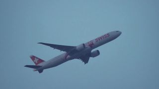 Boeing 777 Swiss Air