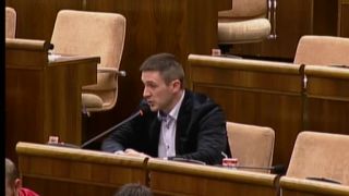 Milan Uhrík: Skončí to ako šapitó