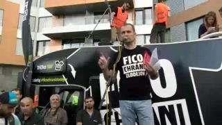 Protest pred Bonaparte 20.6.2016