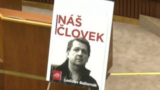 Policia zastavila Bašternáka
