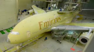 Nový náter pre Emirates Airbus A380 (Dubaj)