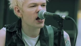 Sum 41 - Fake My Own Death