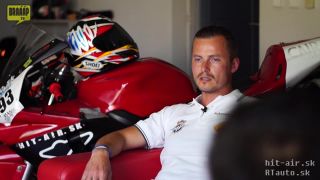 Myslel som, že roztrhne motorku