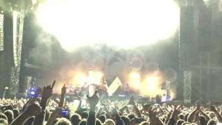 Pohoda 2016 - The Prodigy Breathe (live)