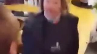 Tá by si zaslúžila pod kňúru!
