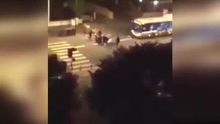 Útok migrantov na autobus (Paríž)