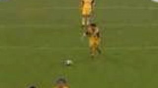Krasny gol z 30 metrov