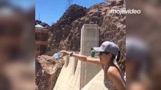 Priehrada Hoover Dam "popiera" zákony gravitácie