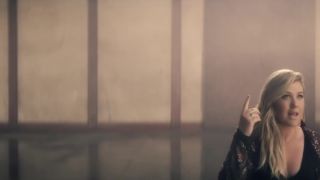 Kelly Clarkson - Invincible Official