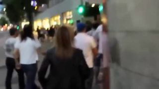 Moslimovia v prevahe napadli chlapa