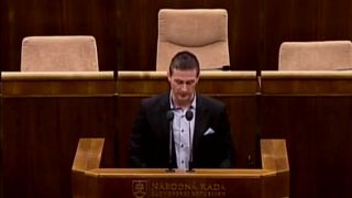Milan Uhrík​ o neplatení faktúr (20.09.2016)