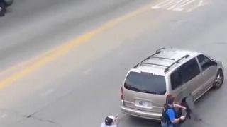 Policajný GangBang v Chicagu (40 vs 1)