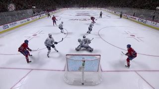 Weber delovkou od modrej rozhodol kanadské derby.