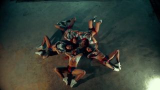 Sexy Harley Quinn twerk