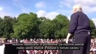 David Icke - prejav na proteste Bilderberg pred tisícmi ľudí