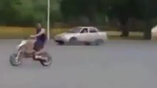 A je po motorke (LVL profík)