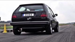 Brutálny VW Golf II 16V Turbo s výkonom 1233 HP!