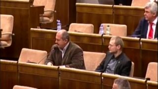 Vážený pán proti - kresťanský agent Dostál