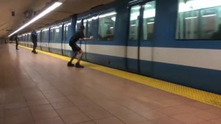 Tak preto jazdí metro pravidelne!