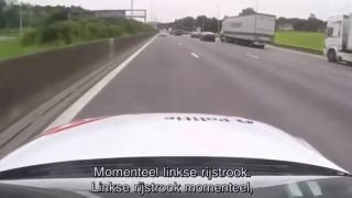 Belgická polícia vs Cocainový dealeri