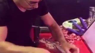 Známy turecký kuchár "SaltBae" - Nusret Gökçe