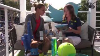 Lektorka Cibulková učí moderátorku slovenčinu (Australian O