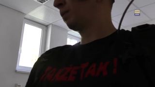 Nevieš písať? Nemáš práva! Nezákonnosti na policii v Koš