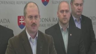 Narastajúca kriminalita asociálov vo vlakoch