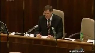Jozef Banáš: Idioti v politike + zostrih z parlamentu ....