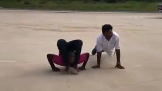 Volajú ho Hula hoop