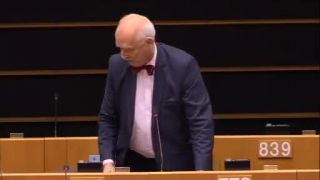 Prečo ženy zarábajú menej ? Janusz Korwin - Mikke