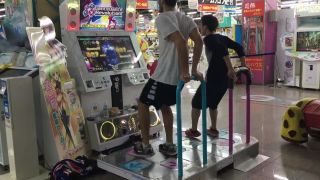 Chalani s rýchlymi nohami (DanceDance Revolution)