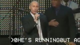 Putin spieva