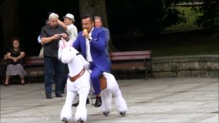 Bogdan Skowroński - poľský spevák a farár