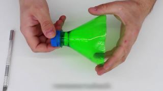 Vyrobte si pascu na ryby z PET fliaš